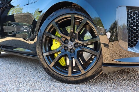 Land Rover Range Rover Sport SV EDITION ONE 4.4 V8 MHEV 74