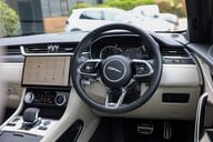 Jaguar F-Pace 2.0 R-DYNAMIC BLACK MHEV 24