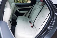 Jaguar F-Pace 2.0 R-DYNAMIC BLACK MHEV 43