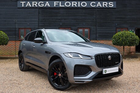 Jaguar F-Pace 2.0 R-DYNAMIC BLACK MHEV