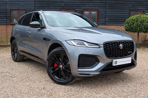 Jaguar F-Pace 2.0 R-DYNAMIC BLACK MHEV 55