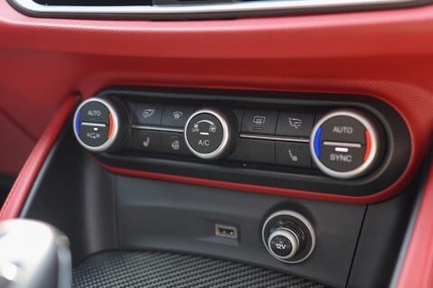 Alfa Romeo Stelvio QUADRIFOGLIO 2.9 V6 BITURBO 19