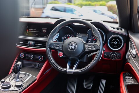 Alfa Romeo Stelvio QUADRIFOGLIO 2.9 V6 BITURBO 30
