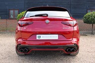 Alfa Romeo Stelvio QUADRIFOGLIO 2.9 V6 BITURBO 7