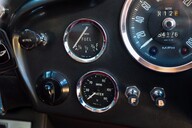 Aston Martin DB6  46