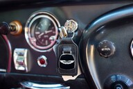 Aston Martin DB6  56