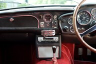 Aston Martin DB6  66