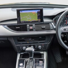 Audi A6 AVANT 2.0 TDI S LINE 1