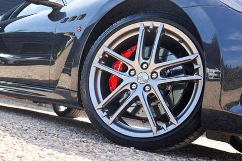Maserati Granturismo MC 4.7 V8 49