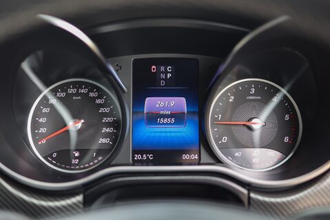 Mercedes-Benz V Class V220D 2.1 AMG LINE 7 SEAT 22