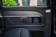 Mercedes-Benz V Class V220D 2.1 AMG LINE 7 SEAT 33