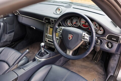 Porsche 911 997 TURBO 3.8 MANUAL 16