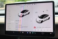 Tesla Model 3 LONG RANGE AWD 4