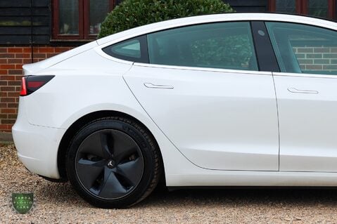 Tesla Model 3 LONG RANGE AWD 13