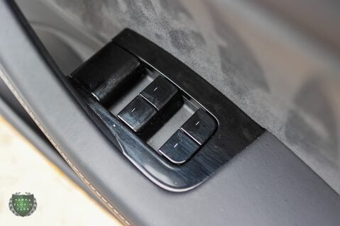 Tesla Model 3 LONG RANGE AWD 22