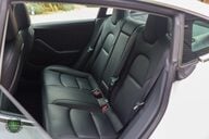 Tesla Model 3 LONG RANGE AWD 21