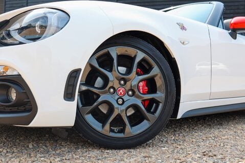 Abarth 124 Spider 1.4 MULTIAIR MANUAL HERITAGE PACK 60