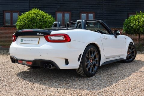 Abarth 124 Spider 1.4 MULTIAIR MANUAL HERITAGE PACK 11