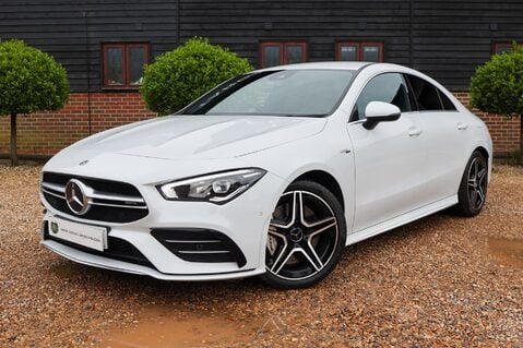 Mercedes-Benz CLA Class CLA35 AMG 2.0 4MATIC 54