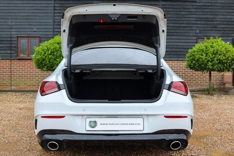 Mercedes-Benz CLA Class CLA35 AMG 2.0 4MATIC 60