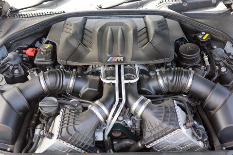 BMW M6 4.4 V8 CABRIOLET 47