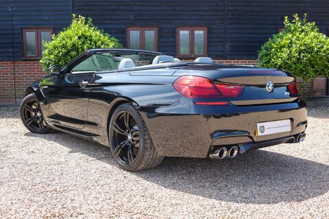 BMW M6 4.4 V8 CABRIOLET 2