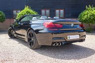 BMW M6 4.4 V8 CABRIOLET 9