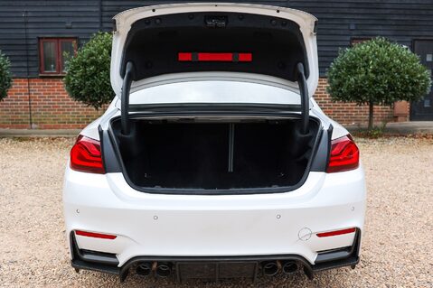 BMW M4 3.0 BITURBO COMPETITION DCT 64