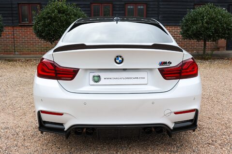BMW M4 3.0 BITURBO COMPETITION DCT 6