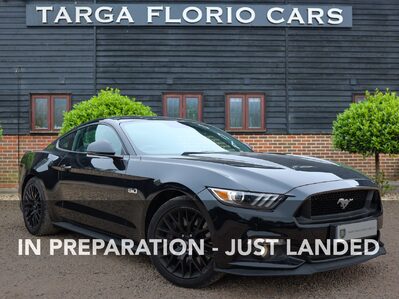 Ford Mustang GT 5.0 V8 MANUAL