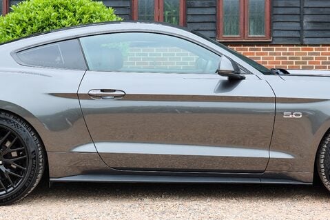 Ford Mustang GT 5.0 V8 MANUAL 12