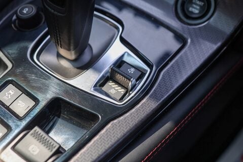 Jaguar F-Type 5.0 V8 R AWD 22