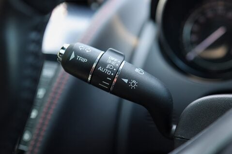 Jaguar F-Type 5.0 V8 R AWD 35