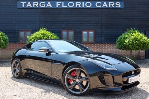 Jaguar F-Type 5.0 V8 R AWD 1