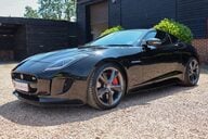 Jaguar F-Type 5.0 V8 R AWD 53