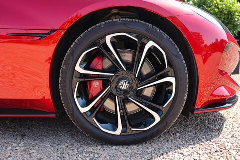 MG Cyberster GT 77kWh Convertible 15