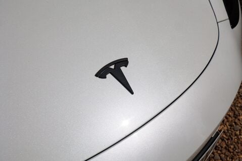 Tesla Model 3 STANDARD RANGE PLUS 38