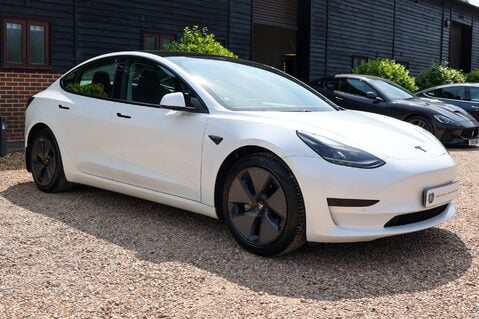 Tesla Model 3 STANDARD RANGE PLUS 45