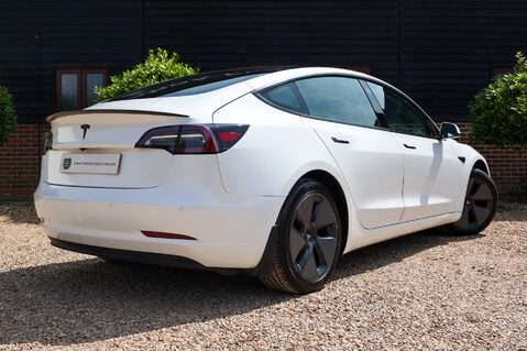 Tesla Model 3 STANDARD RANGE PLUS 12