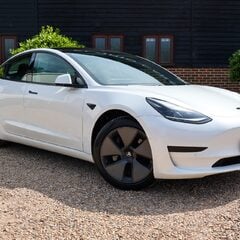 Tesla Model 3 STANDARD RANGE PLUS 2
