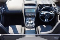 Jaguar F-Type 5.0 V8 R AWD CONVERTIBLE 4