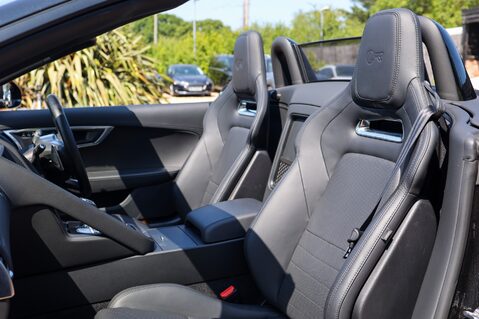 Jaguar F-Type 5.0 V8 R AWD CONVERTIBLE 15