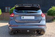 Ford Focus 2.3 RS 10