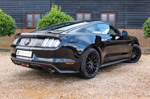 Ford Mustang GT 5.0 V8 MANUAL 11