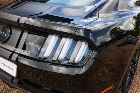 Ford Mustang GT 5.0 V8 MANUAL 35