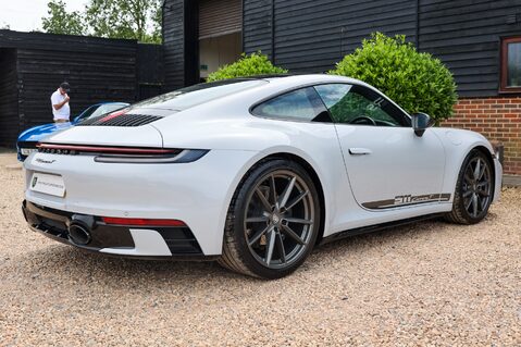 Porsche 911 CARRERA T 3.0 PDK 61