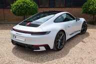 Porsche 911 CARRERA T 3.0 PDK 64