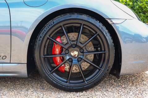 Porsche 718 Boxster GTS 4.0 PDK 11