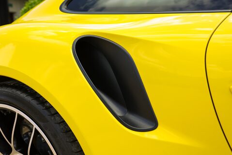 Porsche 911 991.2 TURBO S 3.8 PDK 59