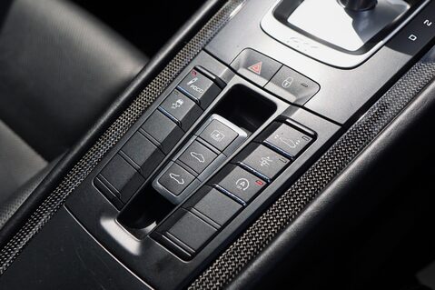 Porsche 911 991.2 TURBO S 3.8 PDK 5